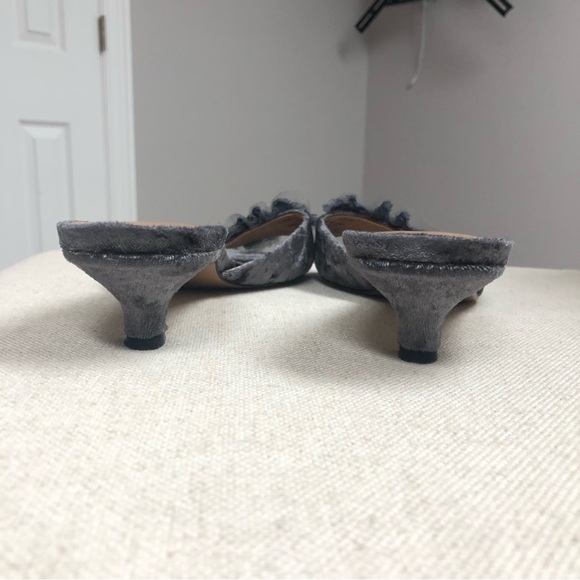 Fits size 7, Simply Vera by Vera Wang Heels - Picture 6 of 9